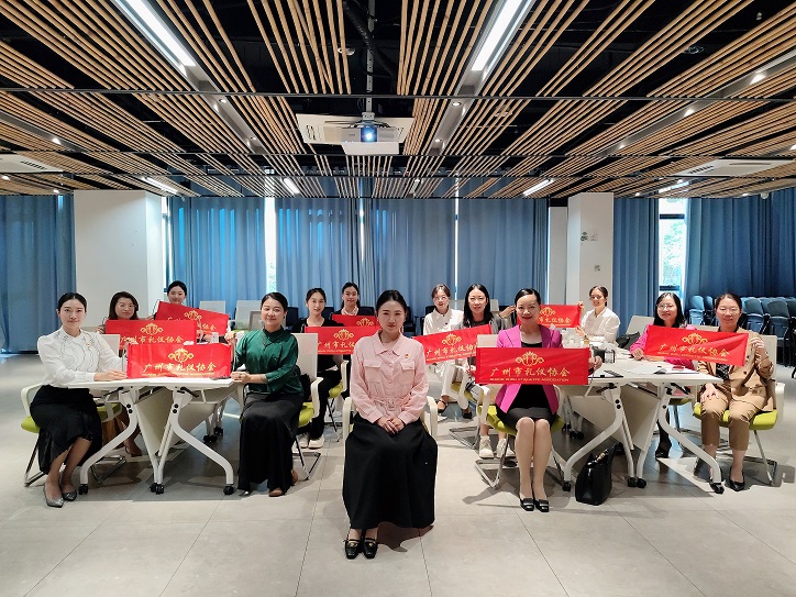 1761704776601248.jpg IMG_20251025_182436.jpg